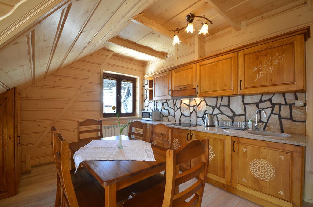 Apartamenty I Pokoje Pod Limbami - Sauna, Teznia Tatranská Bukovina Exteriér fotografie